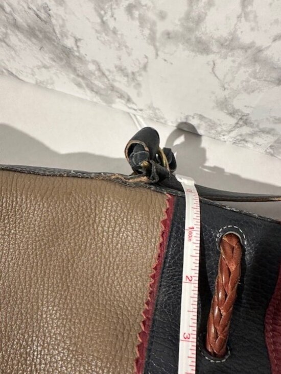 Dooney & Bourke Vintage Drawstring All Weather Leather Bucket Bag Tan Navy - Picture 14 of 14